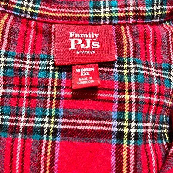 Family Red Plaid Christmas Womens Pajama Set Size XXL - Picture 3 of 5